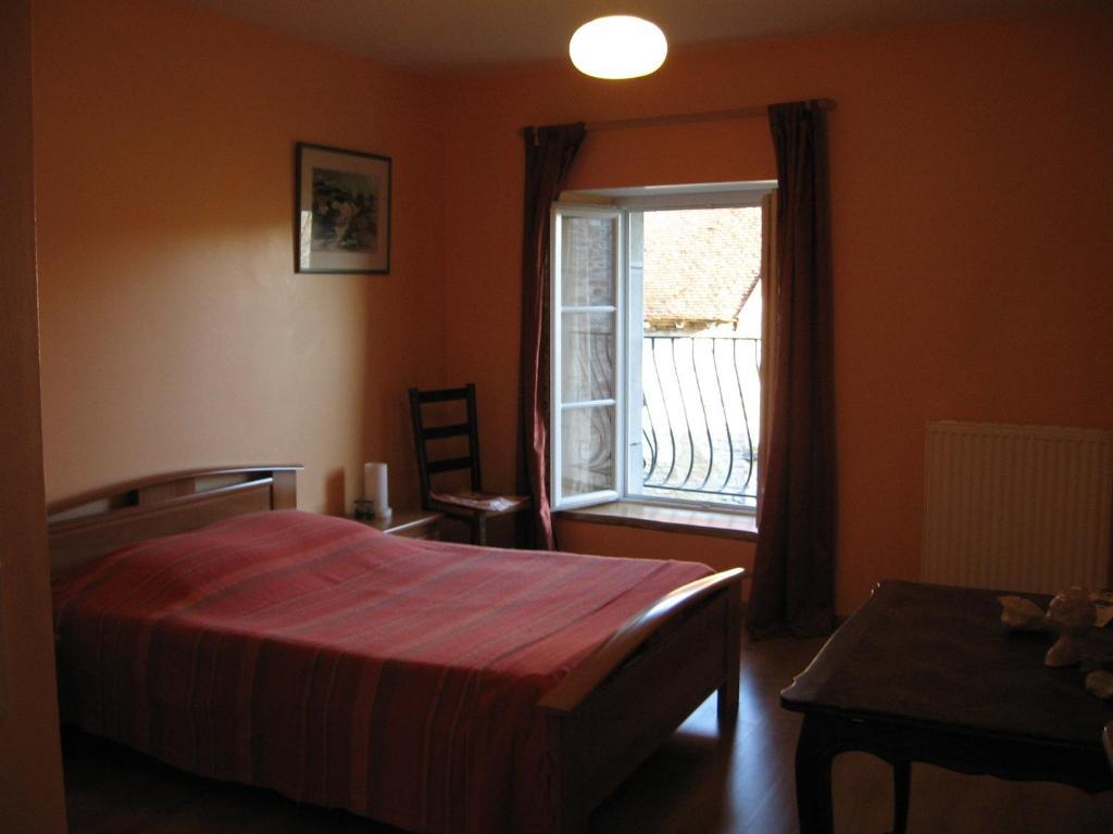 Chez Robert Et Catherine Dompierre-sur-Mont Quarto foto